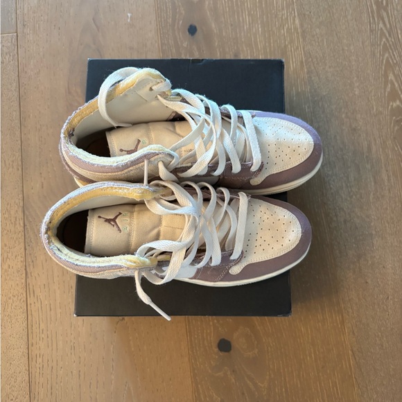 AIR JORDAN Youth Size 4.5Y - MID SE CRAFT GS “Inside Out - Taupe Haze - Picture 5 of 13